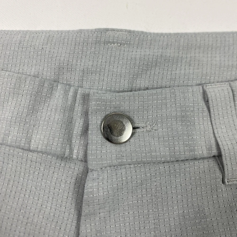 Lululemon‎ Pants Mens 31 Gray Tech Chino Zip Pocket Athletic Stretch Logo Golf